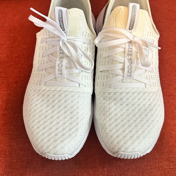 Women’s New Balance Nergize Sport V2 Shoe - Size 9 - Picture 4 of 6